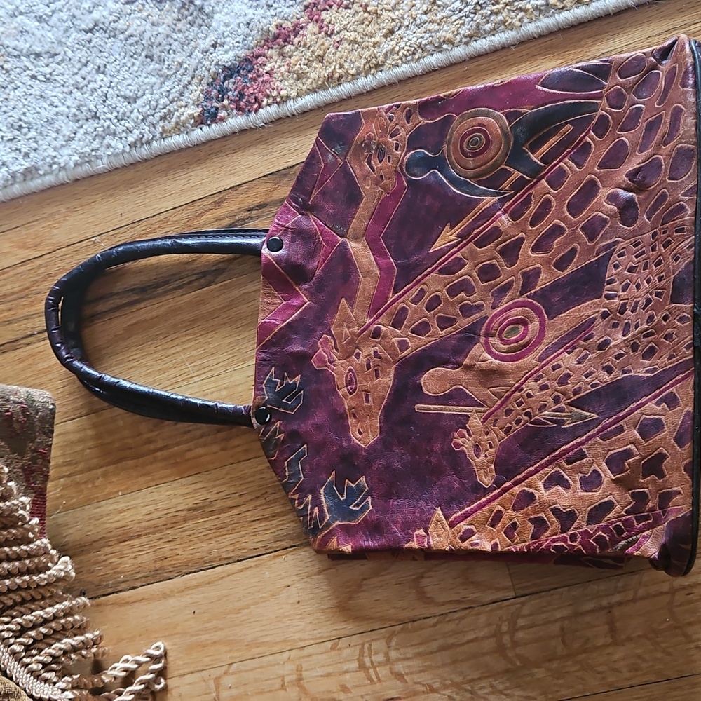Vtg Unlined Tooled And Dyed Leatherold Vintage Tote India Authentic HANDMADE - Picture 14 of 16